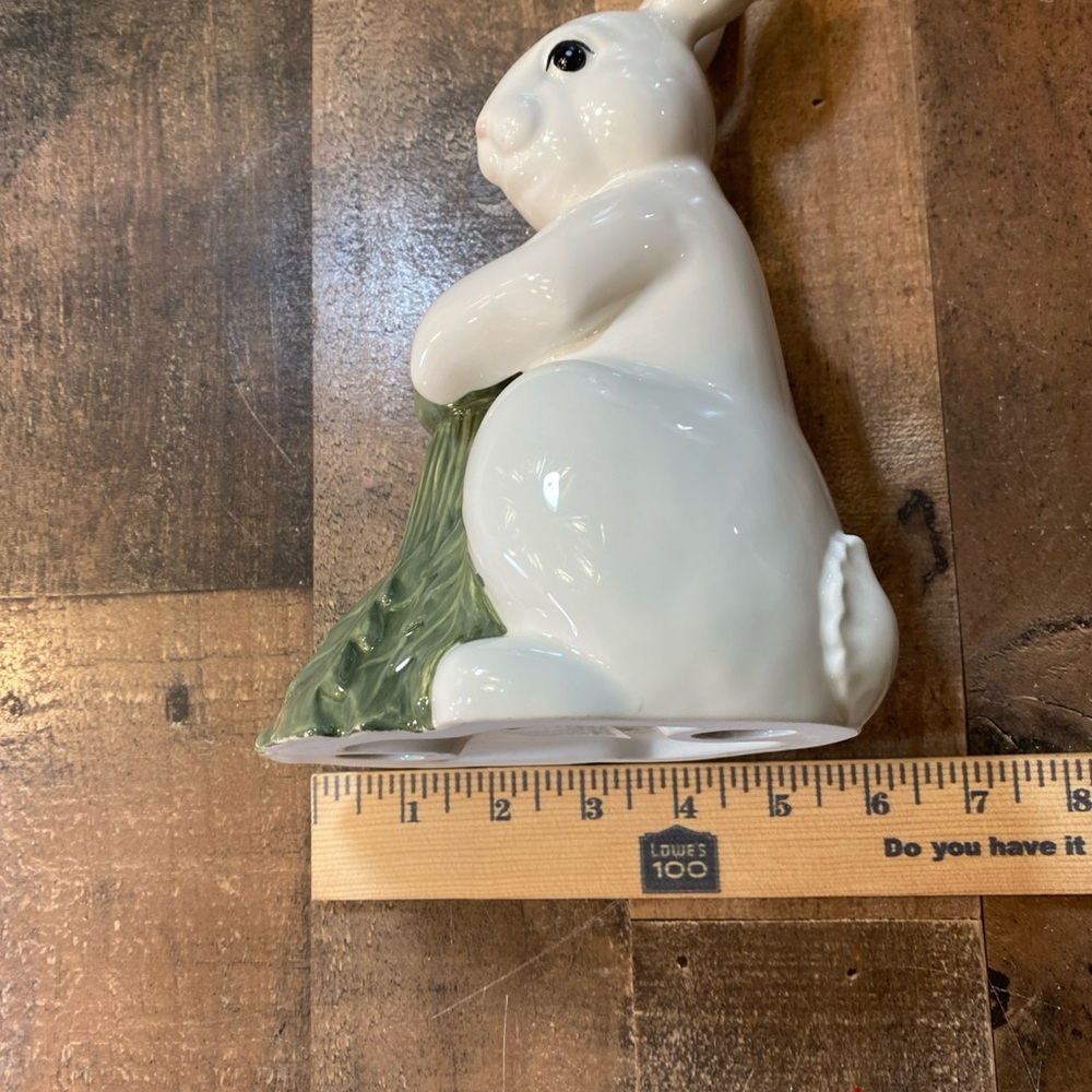 Vintage Department 56 Ceramic Cabbage Bunny Taper Candle Holder Easter Spring - Picture 7 of 7